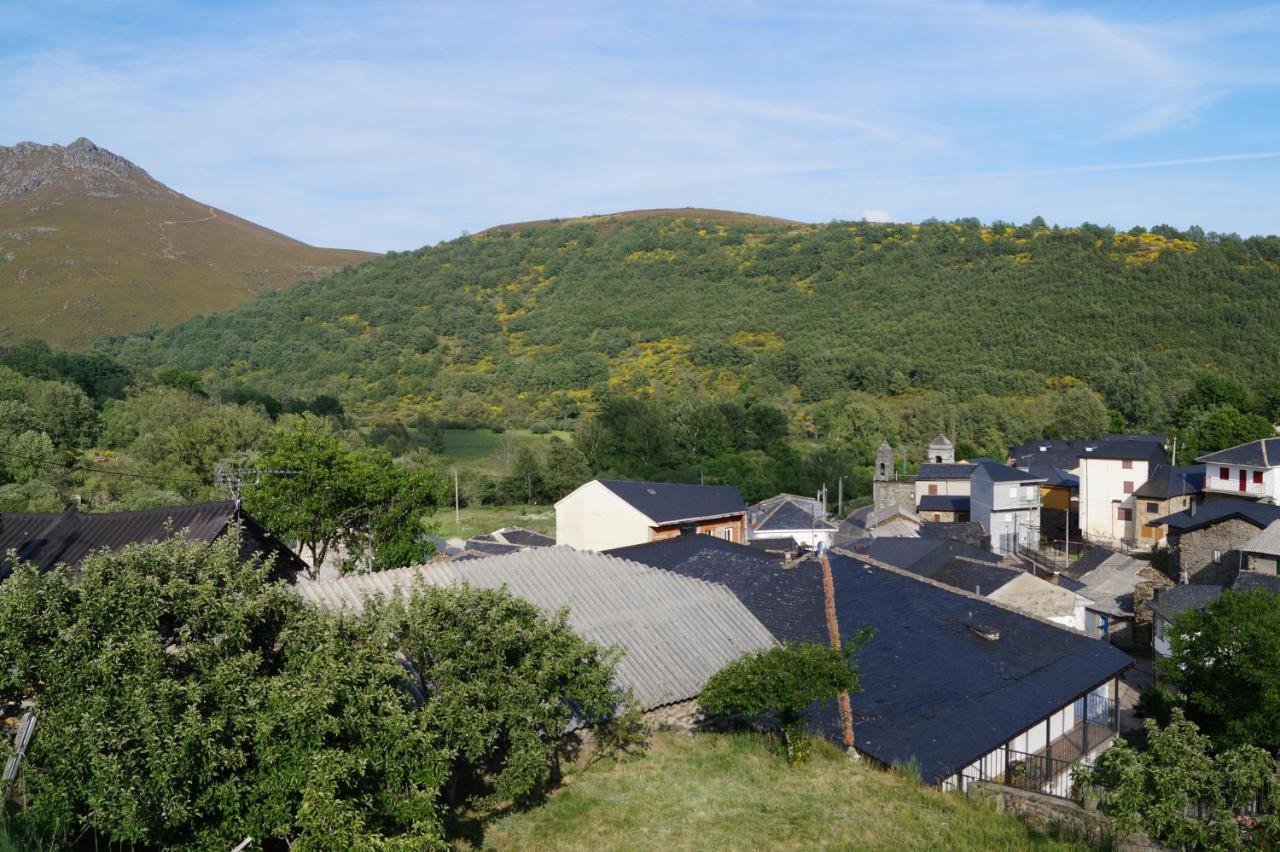 Casa Rural Leonor San Ciprián エクステリア 写真